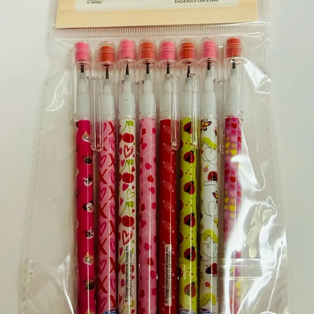 New Joyward Push Pencils 8 Pack Erasers Red White Pink Hearts Ladybugs